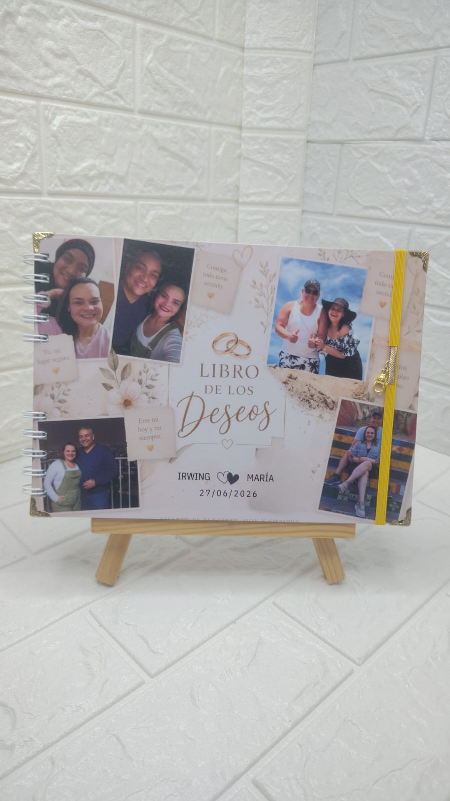 Libro de Buenos Deseos con portada de collage de fotos
